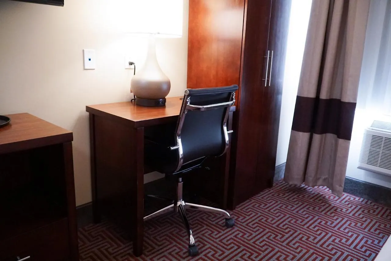 Lotus Blu Inn & Suites New York