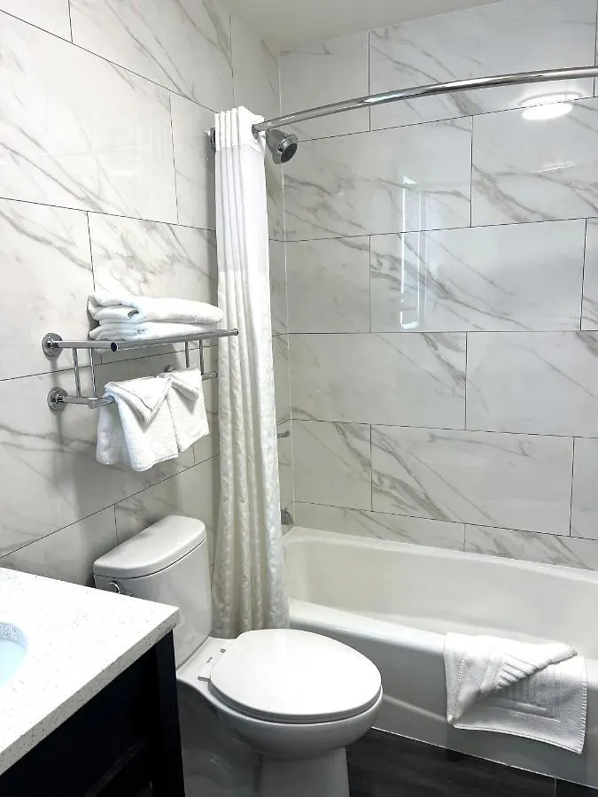 Lotus Blu Inn & Suites Nueva York Hotel